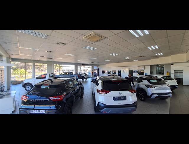 3,999M² SHOWROOM FOR SALE IN BENONI CENTRAL